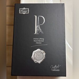 NEW Divine Lifting Neck, Face & Body Revival Device BNIB NEVER USED